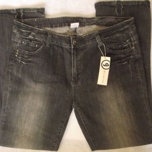 Goodtime Jeans - NWOT Goodtime Jeans Bling Back Pockets Goodtime Jeans - NWOT Goodtime Jeans Bling Back Pockets